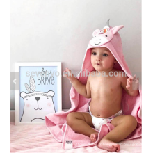 Serviette bébé avec capuche visage animal licorne cadeau personnalisé jusqu&#39;à 1 an